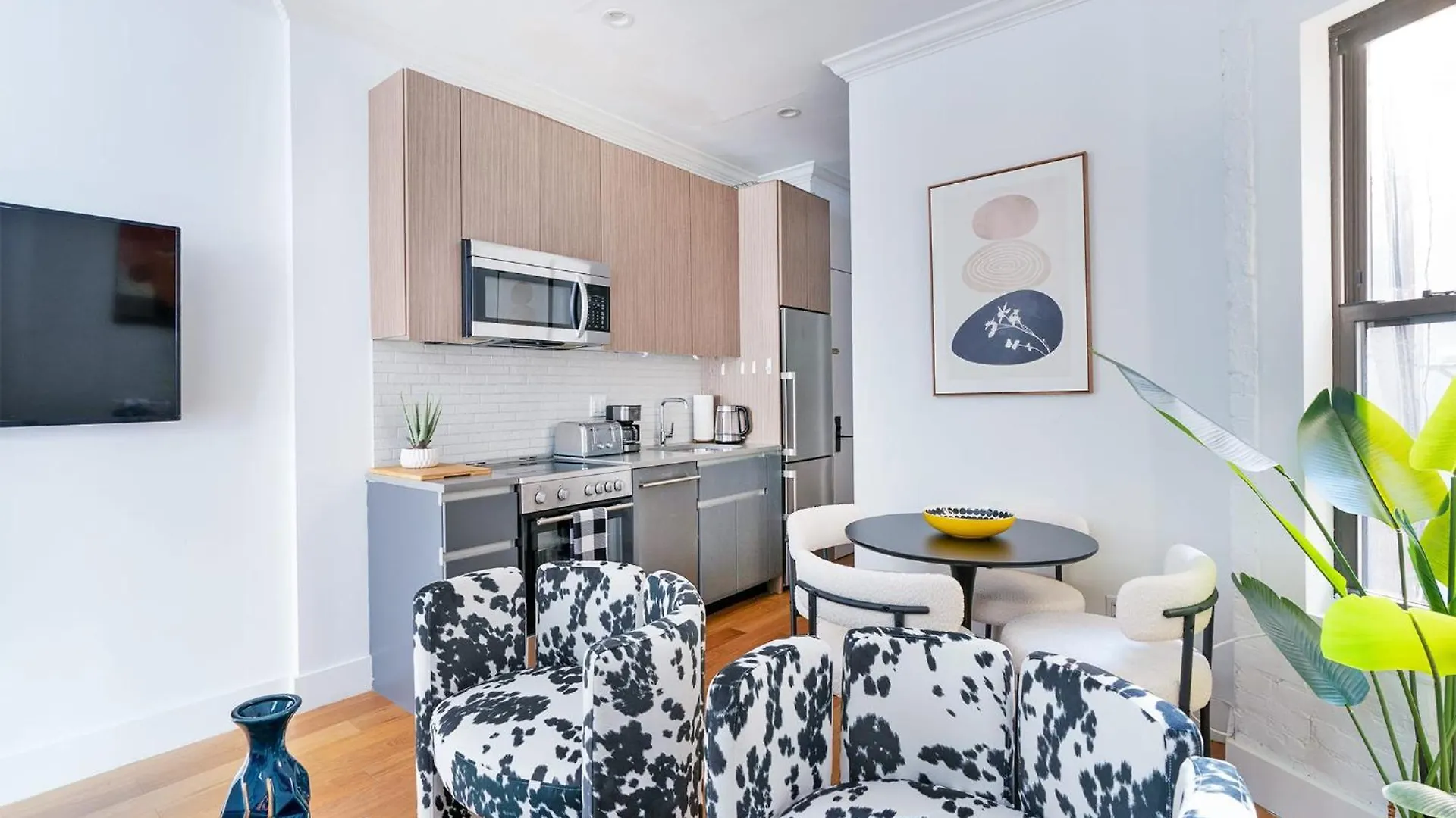 1288-5Fs New Renovated 2 Bedrooms In Ues New York 0*,  United States