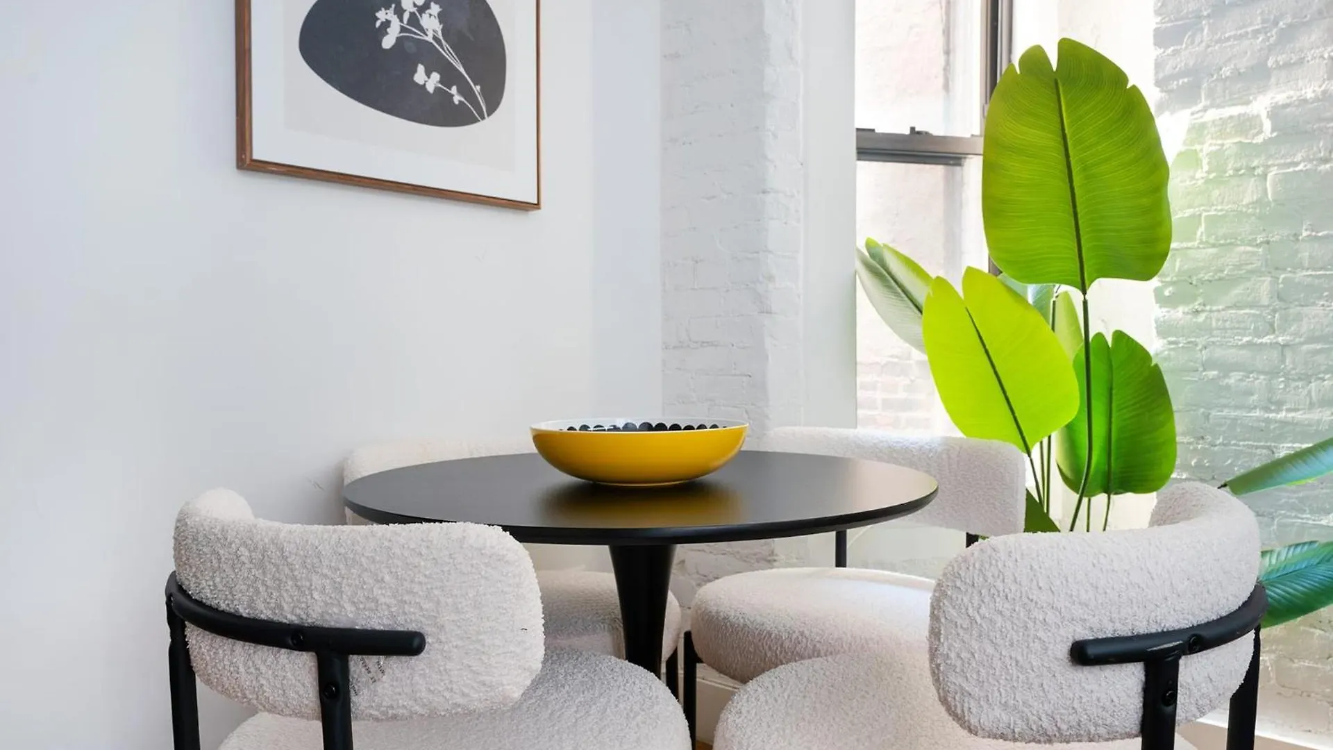 1288-5Fs New Renovated 2 Bedrooms In Ues New York 0*,